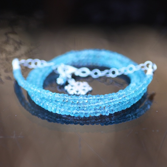 Natural Green Apatite Necklace Handcrafted in Solid Sterling Silver 925 , 18.3" - Picture 1 of 5